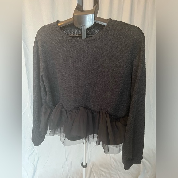 NWOT Women Solid Color Round Neck Dolman Sleeve Ruffle Hem - Picture 5 of 11